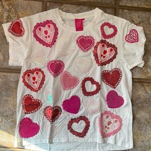 QOS NWOT Small Heart Tee